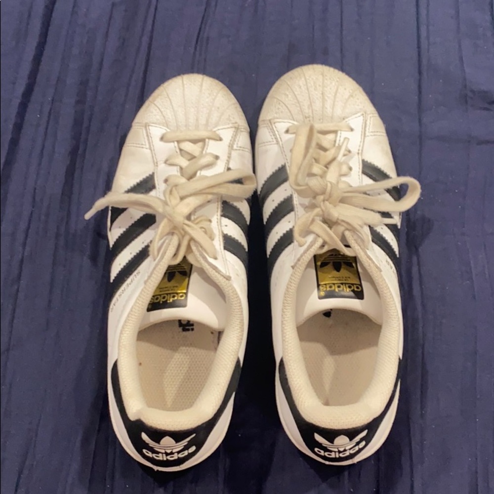 black and white adidas sneakers